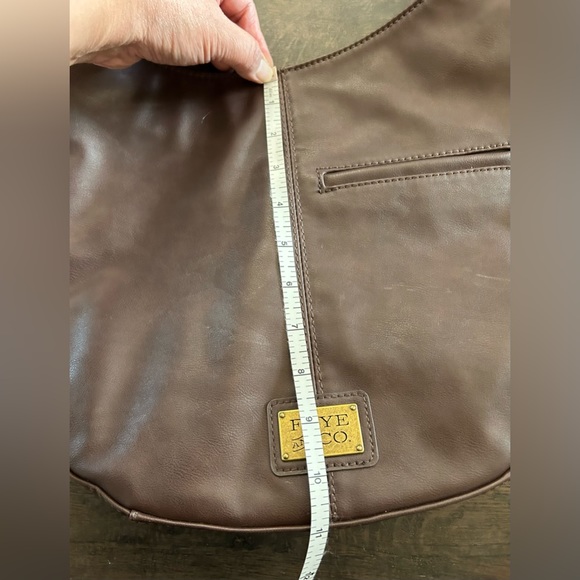 Frye & Co. crossbody hobo bag NWT - Picture 6 of 8